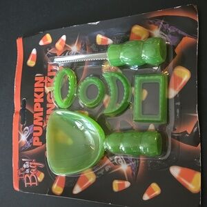 NIP Pumpkin Carving Kit